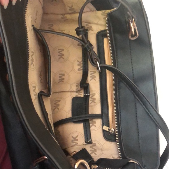 Black studded bag - Picture 3 of 6